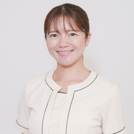 髙西由貴子